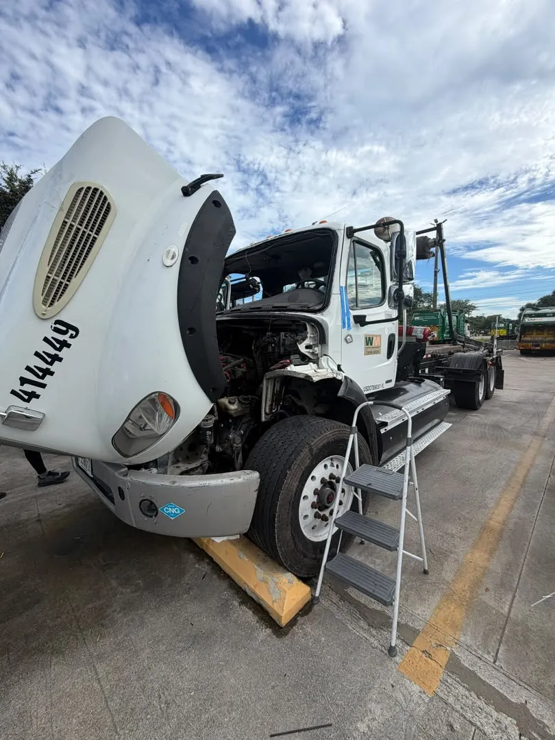 Commercial trucks and fleets